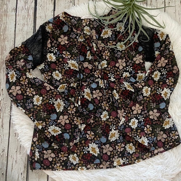 𝅺bcbgeneration floral tunic partial sheer top size XXS - Picture 1 of 6